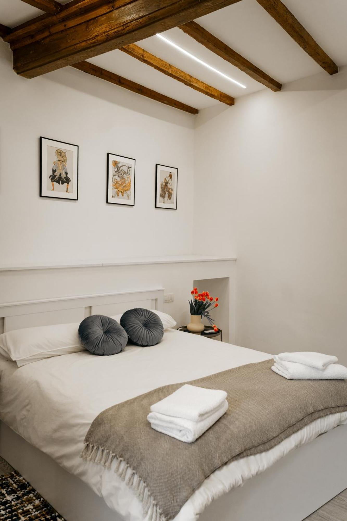 Belvedere 237B Lakeview Luxury Apartment ギッファ エクステリア 写真